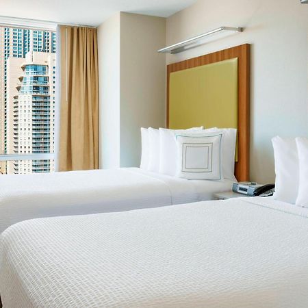 สปริงฮิลล์ สวีท ชิคาโก ดาวน์ทาวน์ ริเวอร์ นอร์ท Hotel ภายนอก รูปภาพ