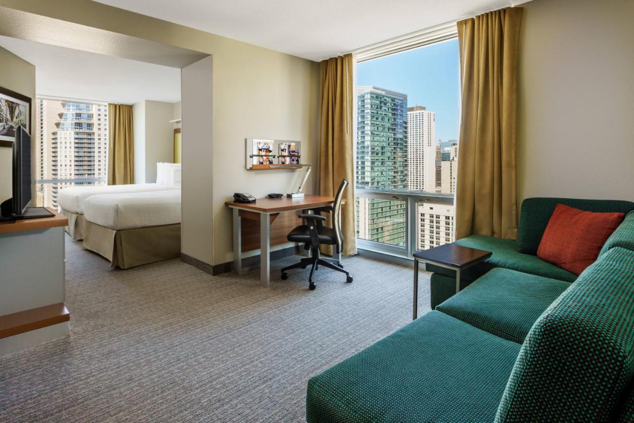 สปริงฮิลล์ สวีท ชิคาโก ดาวน์ทาวน์ ริเวอร์ นอร์ท Hotel ภายนอก รูปภาพ